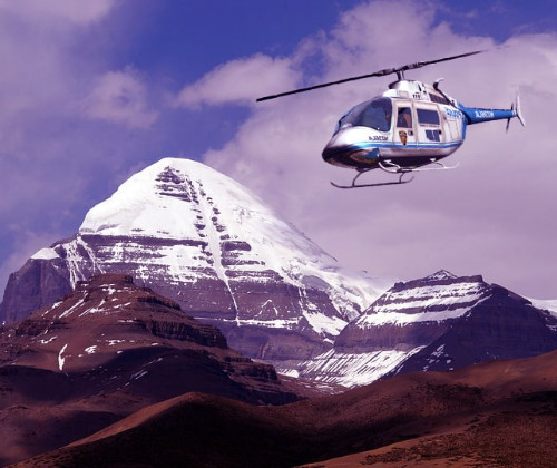 Kailash Mansarovar Helicopter Tour Package From Lucknow